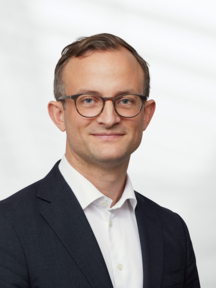 Axel Sundén, Divisional President AMEA